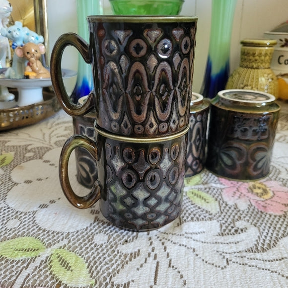 Vintage Mugs Green Sliver Metallic by WP set of 5