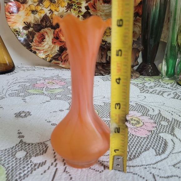 Vintage Glass Bud Vase Peach Swirl with Ruffled/scalloped Fluted Top