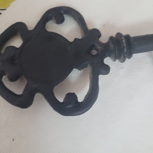 Vintage Cast Iron Skelton Key shaped key holder