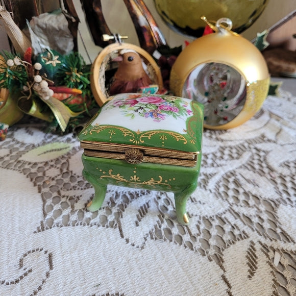 Vintage Trinket Dish, Porcelain Gold Gilt Footed Green Floral Japan AS IS