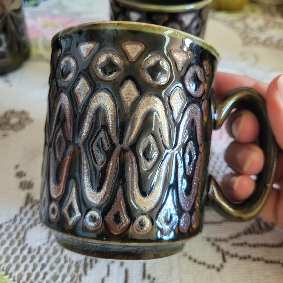 Vintage Mugs Green Sliver Metallic by WP set of 5