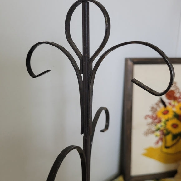 Vintage Mug Tree Stand Metal Rustic Brown