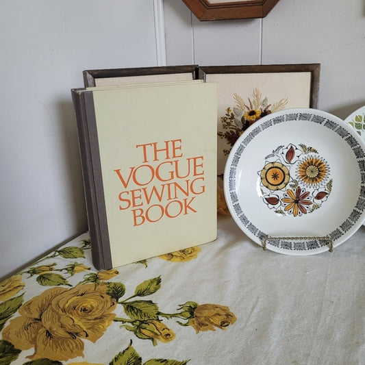 Vintage Vouge Sewing Book 1973 Hard Cover