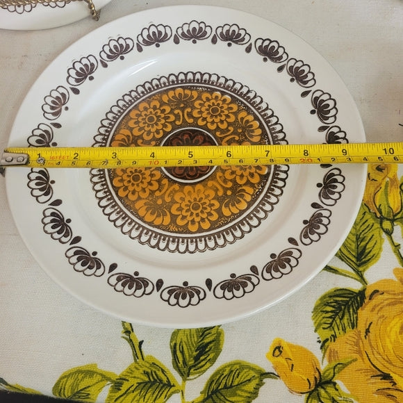 Vintage Kathie Winkle Dinner Plates Autumn Glen Made in England set of 4