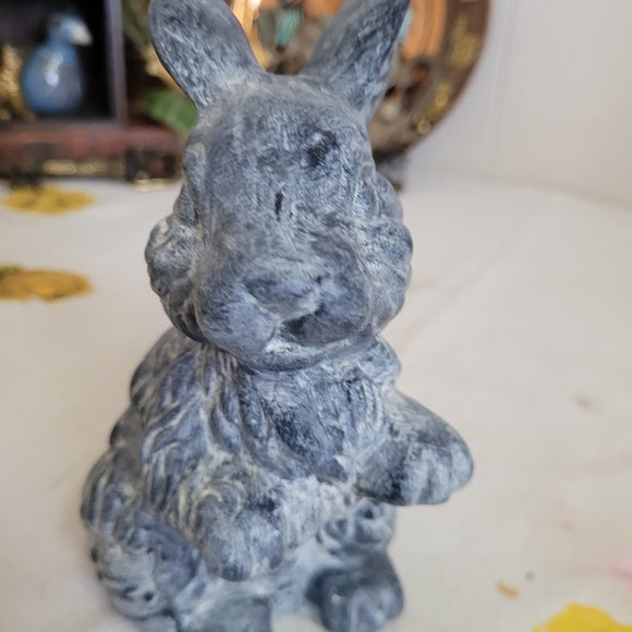 Vintage Bunny Rabbit Ceramic