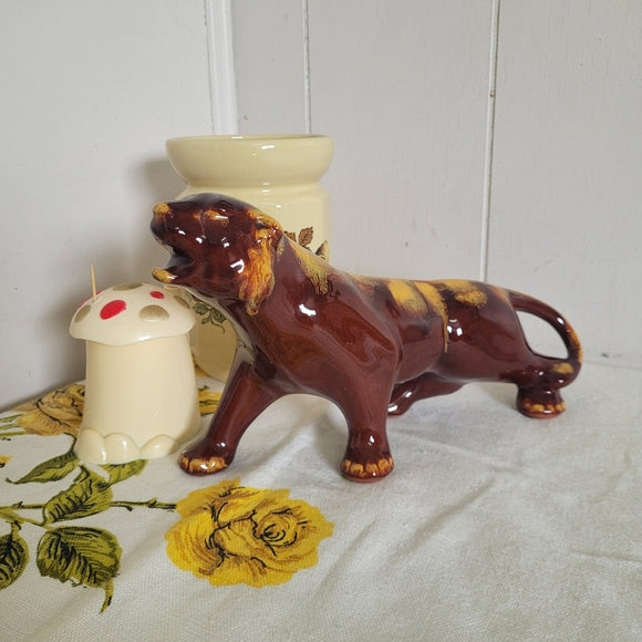 Blue Mountain Pottery Tiger Cougar Panther Figurine Brown and Yellow Dip Glaze