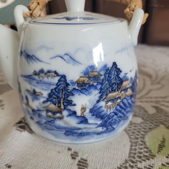 Japanese Porcelain Teapot Chinoiserie Blue Rattan Vintage