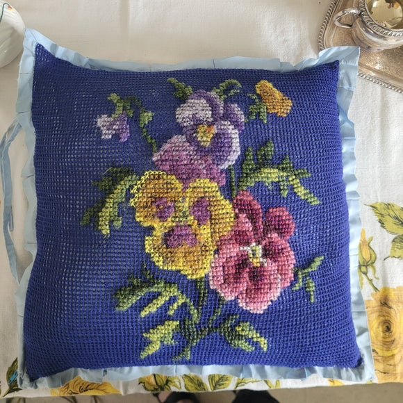 Vintage Embroidered Pillows Pansy Floral set of 2 Ruffle