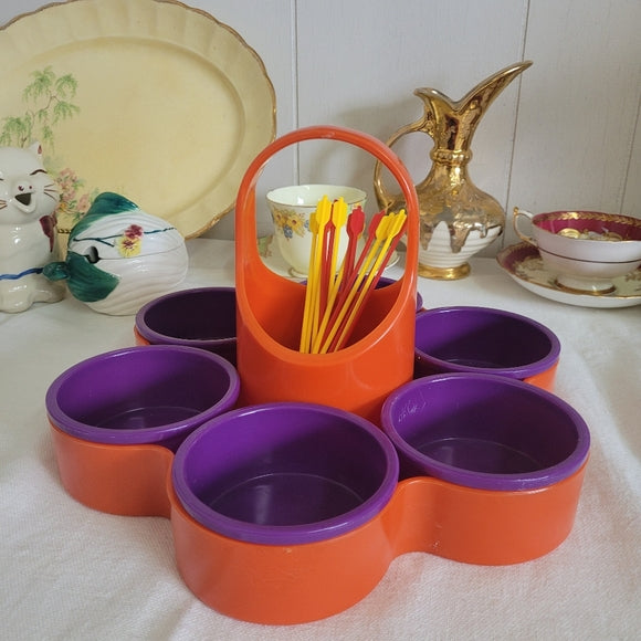 Vintage Party snack set “Better maid” by Dialene, UK Retro Orange Purple